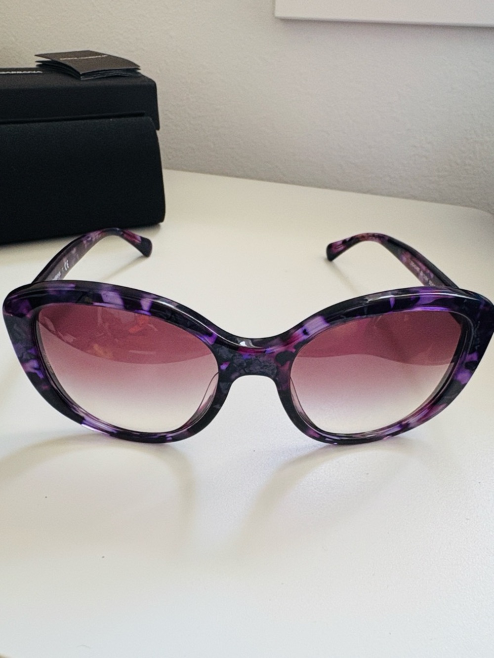 EUC [Dolce & Gabbana] Purple Tortoiseshell Gradient Lens Women's Sunglasses - Picture 8 of 13